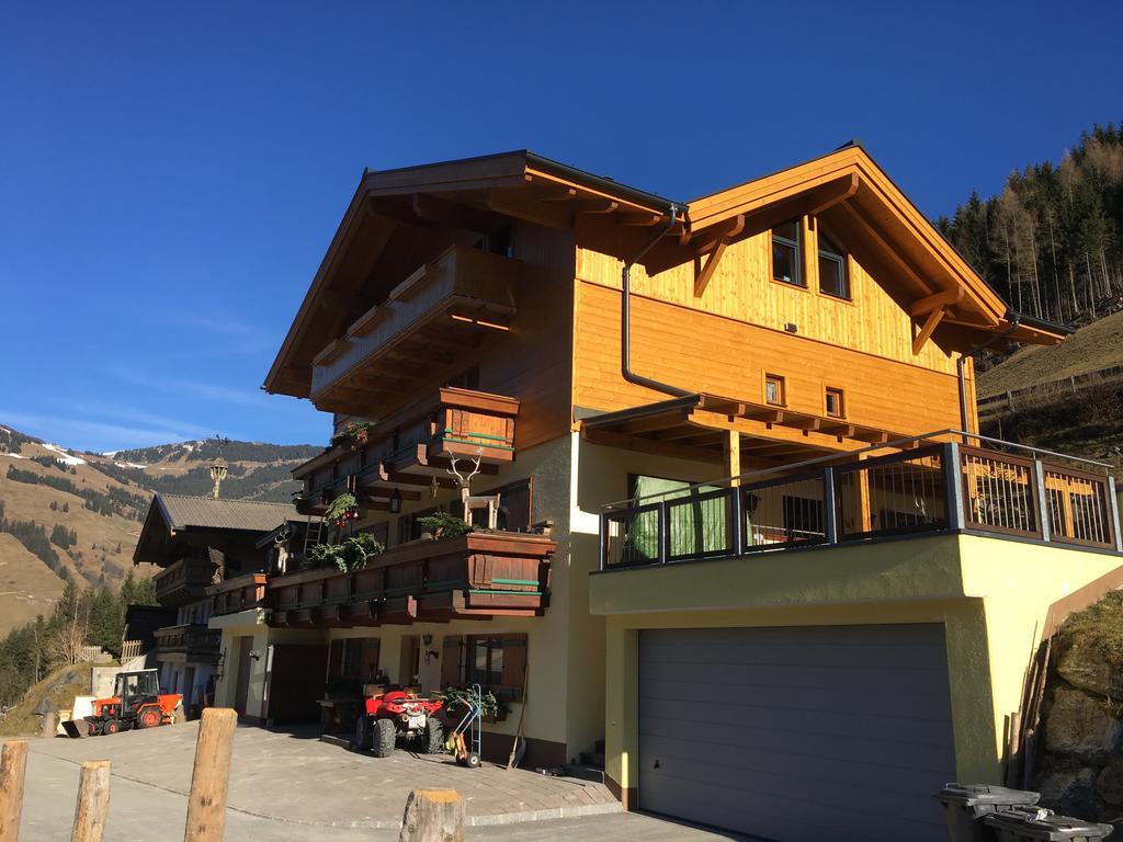 Landhaus Taxach Saalbach-Hinterglemm Exterior foto