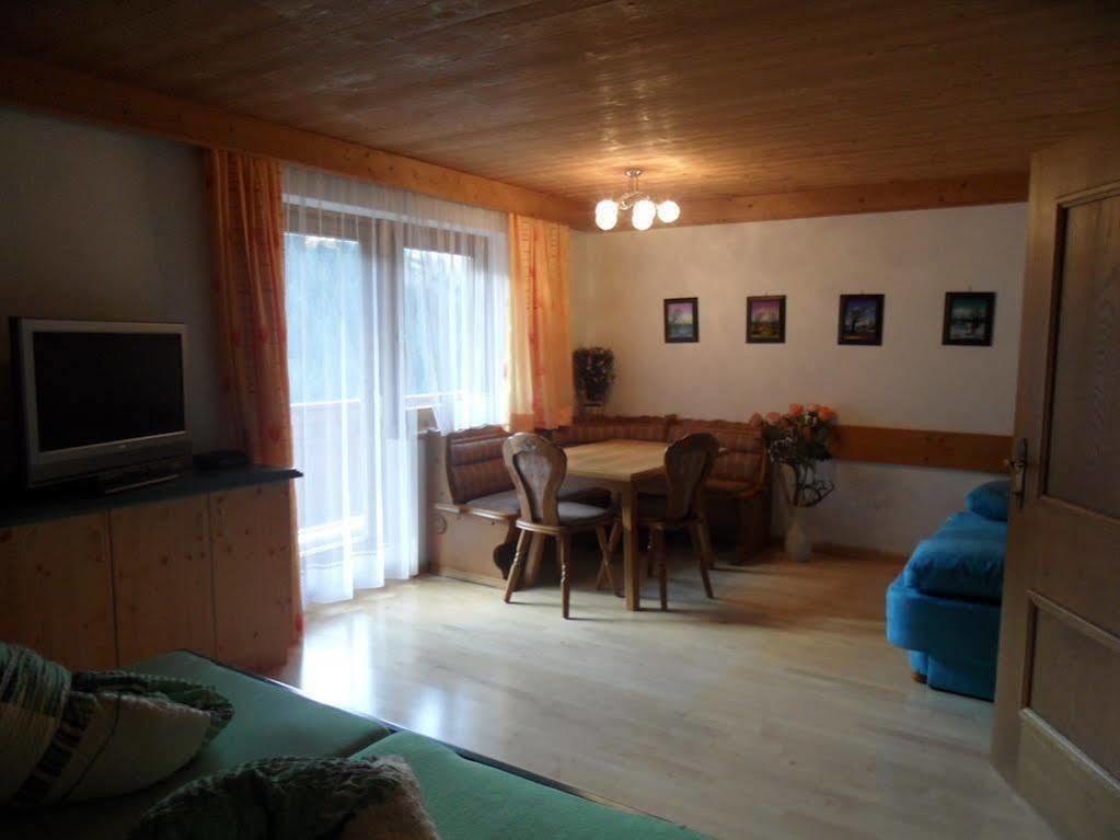 Landhaus Taxach Saalbach-Hinterglemm Exterior foto